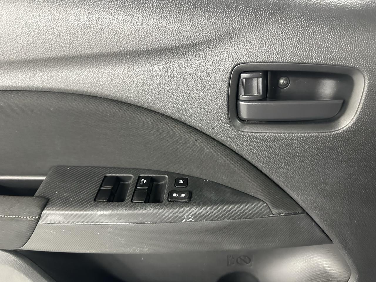 2022 Mitsubishi Mirage SE Photo6