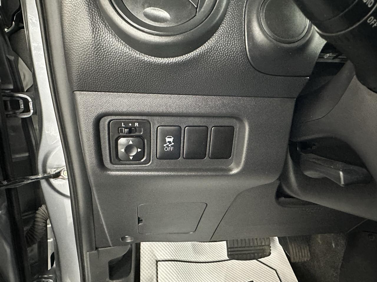 2022 Mitsubishi Mirage SE Photo26