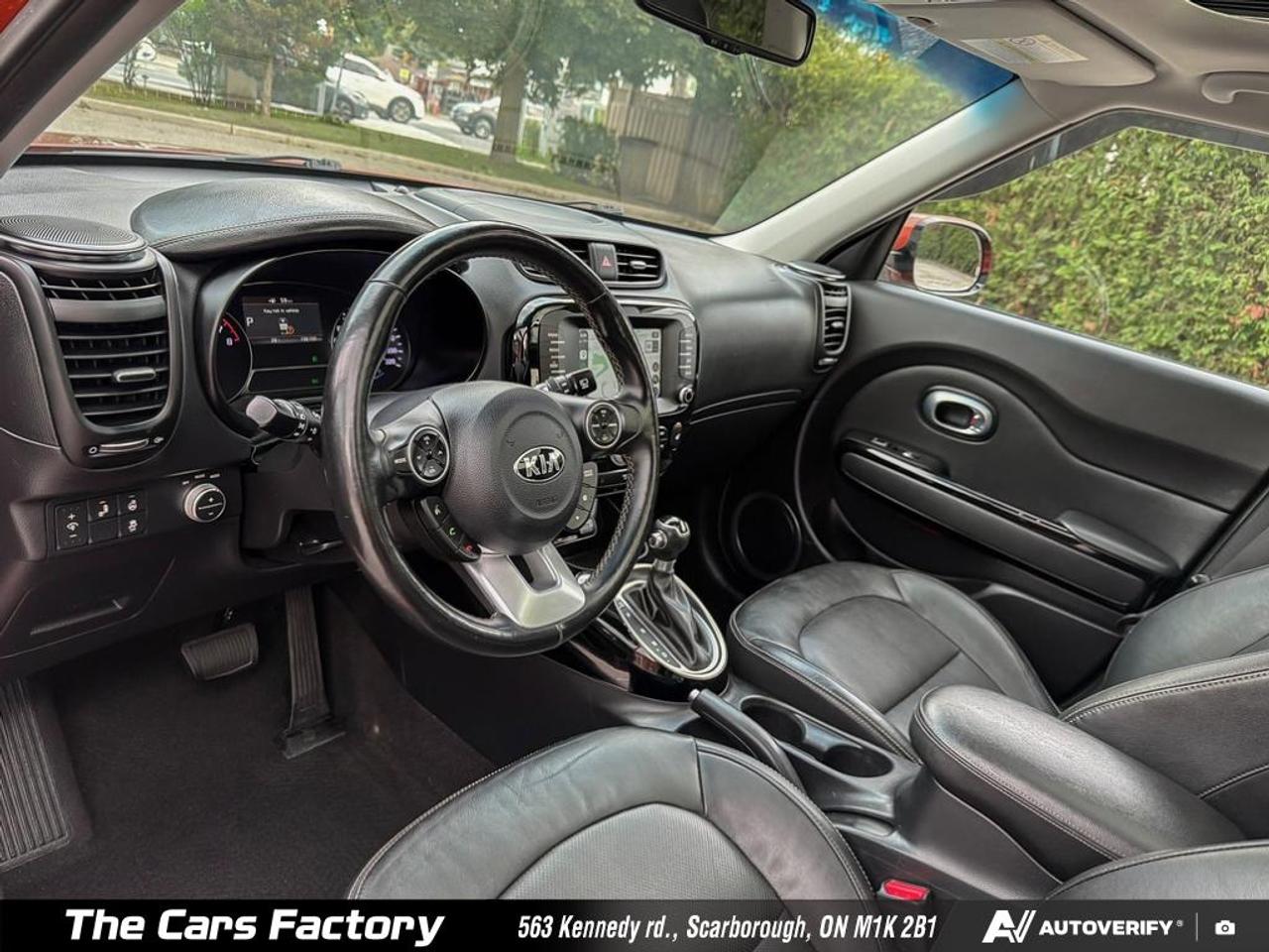 2018 Kia Soul EX Premium Leather/ Apple CarPlay / Camera Loaded! Photo