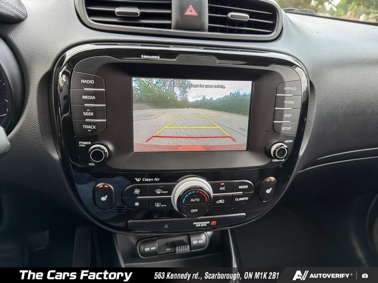 2018 Kia Soul EX Premium Leather/ Apple CarPlay / Camera Loaded! Photo