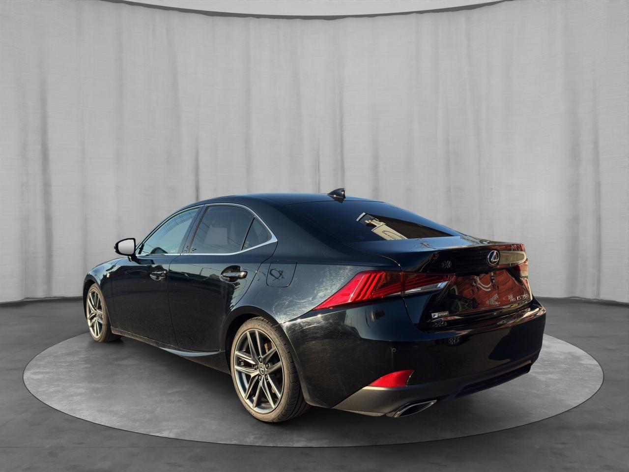 2019 Lexus IS IS 350 F-Sport 3 AWD Photo4