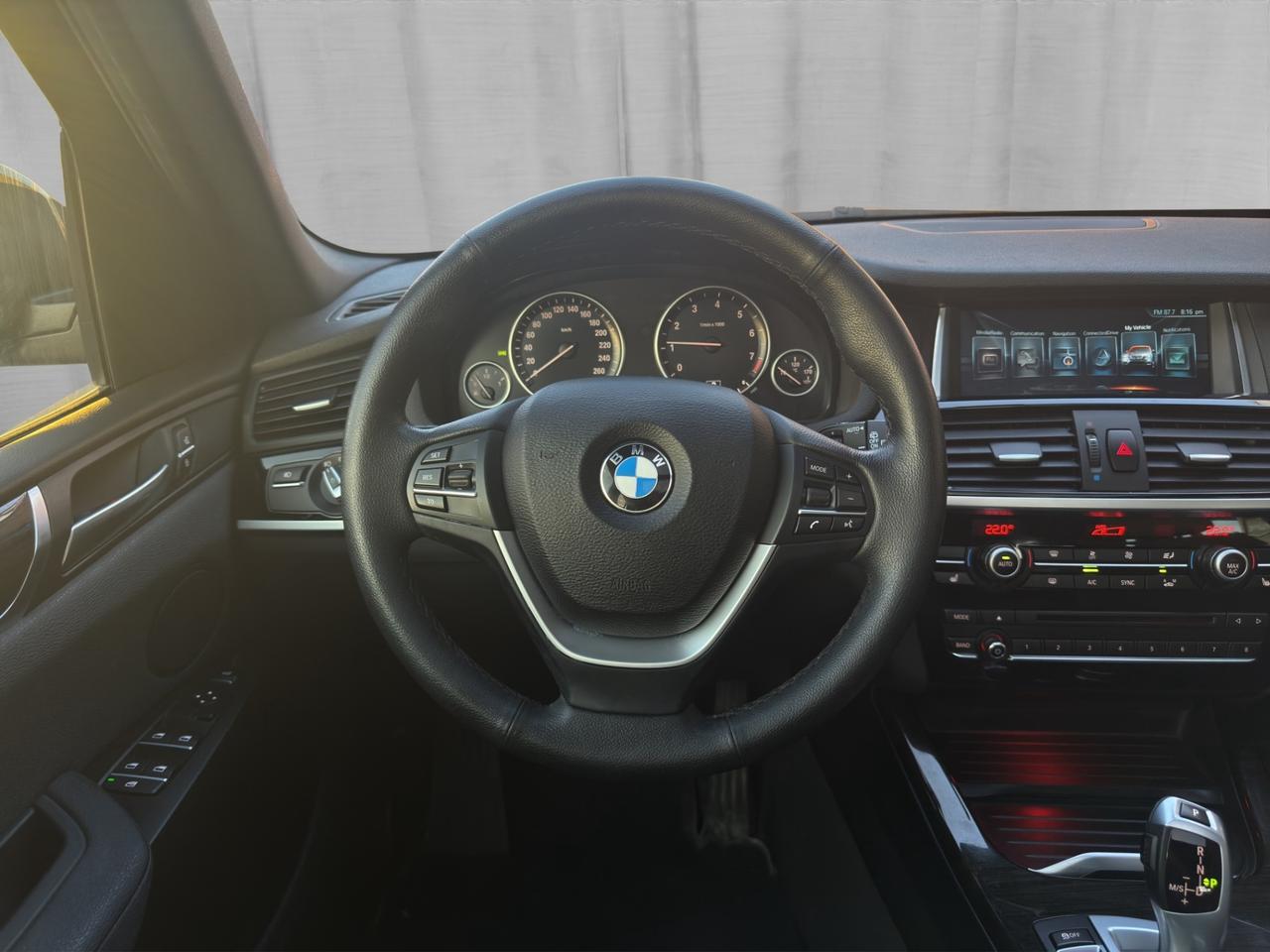 2017 BMW X3 AWD 4DR XDRIVE28i Photo