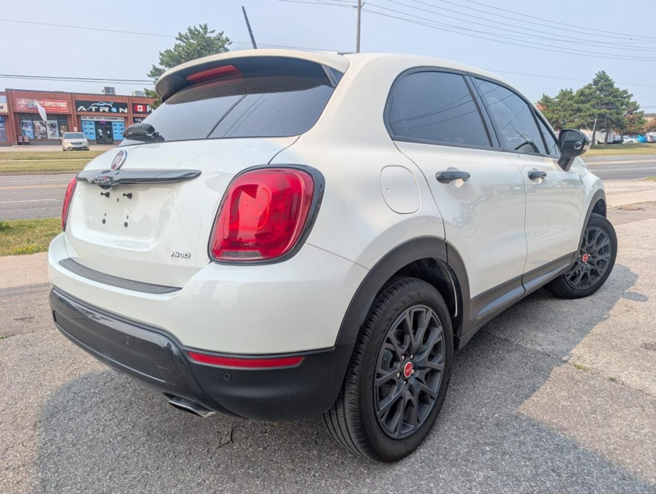 2018 Fiat 500 X URBAN EDITION/ AWD/ CLEAN CARFAX/ SUNROOF/ NAVI Photo4