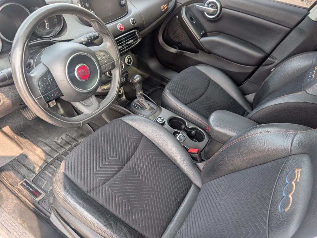2018 Fiat 500 X URBAN EDITION/ AWD/ CLEAN CARFAX/ SUNROOF/ NAVI - Photo #10
