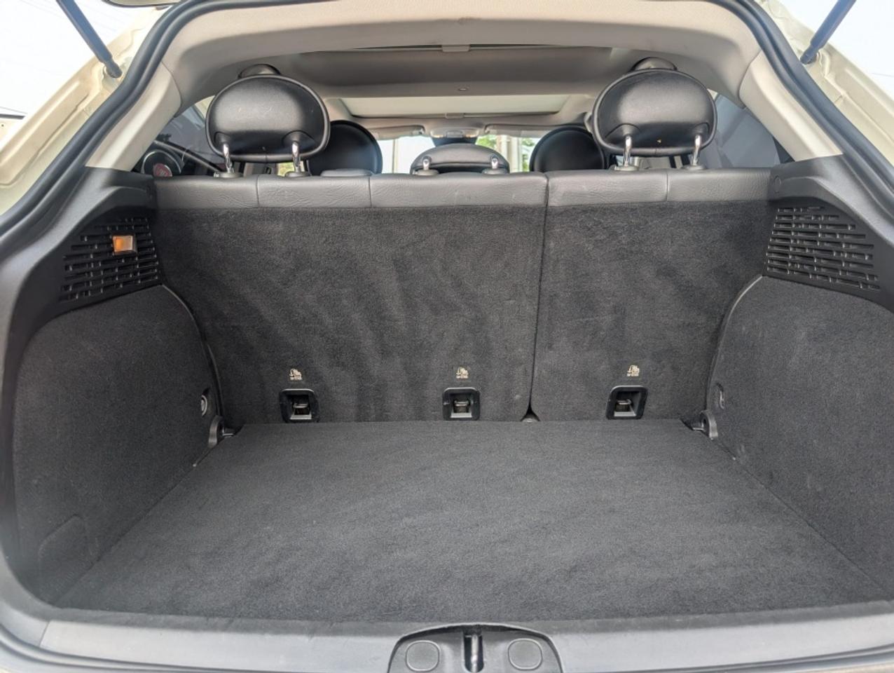 2018 Fiat 500 X URBAN EDITION/ AWD/ CLEAN CARFAX/ SUNROOF/ NAVI Photo