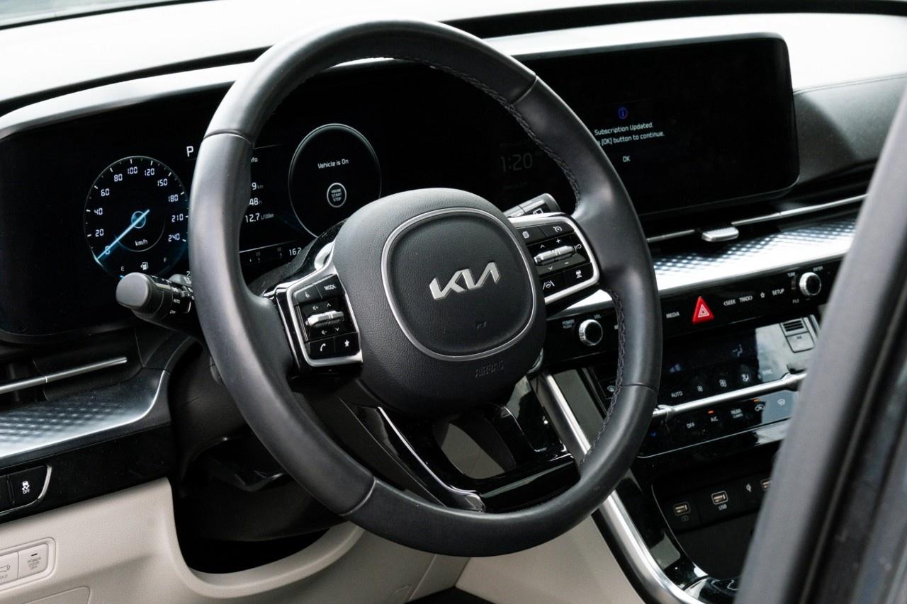 2024 Kia Carnival SX FWD Photo