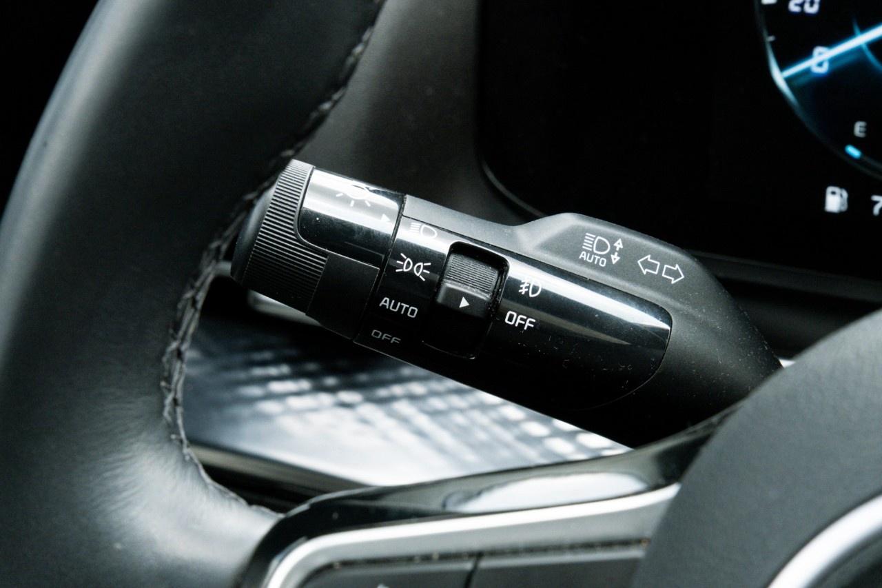 2024 Kia Carnival SX FWD Photo