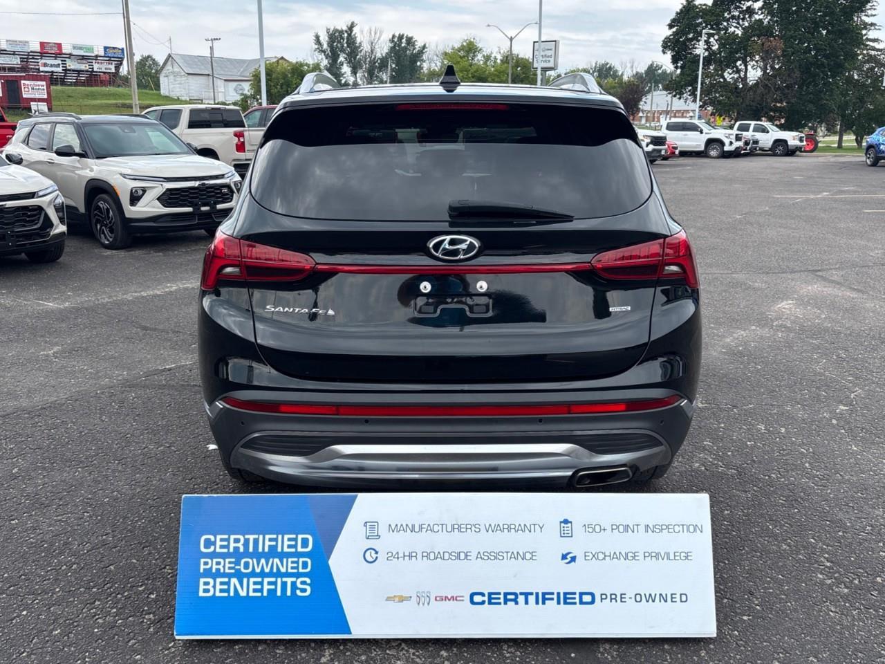 2023 Hyundai Santa Fe Preferred w/Trend Package Used 5 Passenger AWD SUV with Heated Front Seats, Heated Steering Wheel, Navigation, Leather Seats and a Panoramic Sunroof Photo
