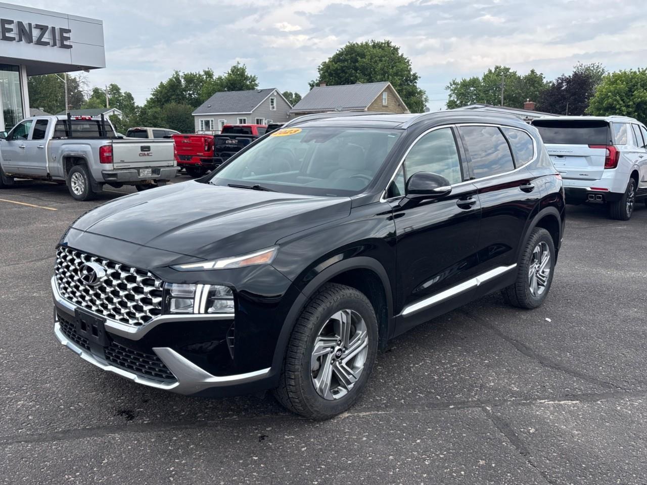 2023 Hyundai Santa Fe Preferred w/Trend Package Used 5 Passenger AWD SUV with Heated Front Seats, Heated Steering Wheel, Navigation, Leather Seats and a Panoramic Sunroof Photo