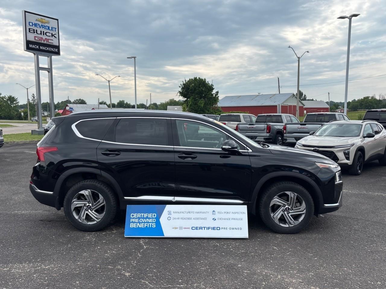 2023 Hyundai Santa Fe Preferred w/Trend Package Used 5 Passenger AWD SUV with Heated Front Seats, Heated Steering Wheel, Navigation, Leather Seats and a Panoramic Sunroof Photo