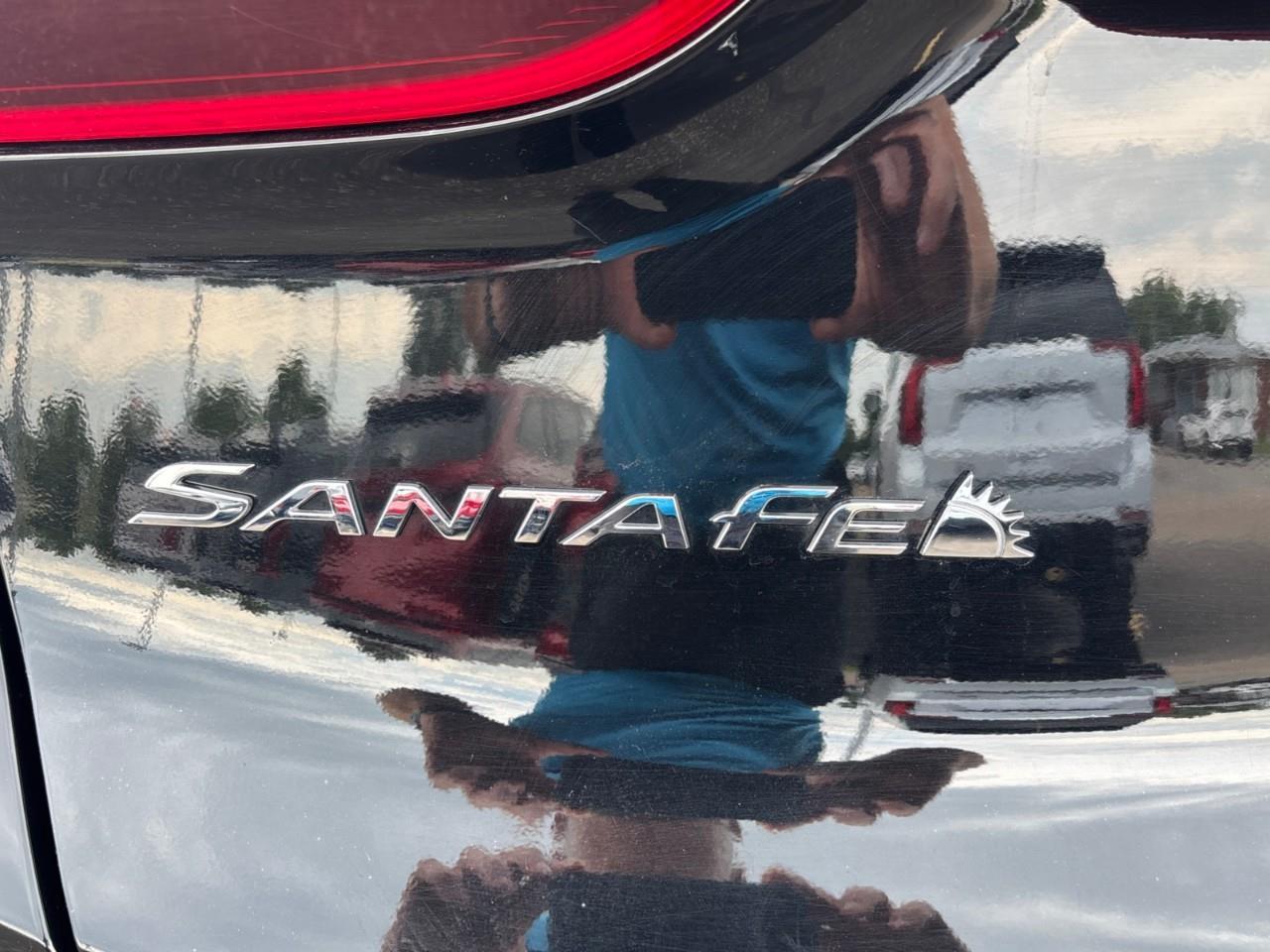 2023 Hyundai Santa Fe Preferred w/Trend Package Used 5 Passenger AWD SUV with Heated Front Seats, Heated Steering Wheel, Navigation, Leather Seats and a Panoramic Sunroof Photo
