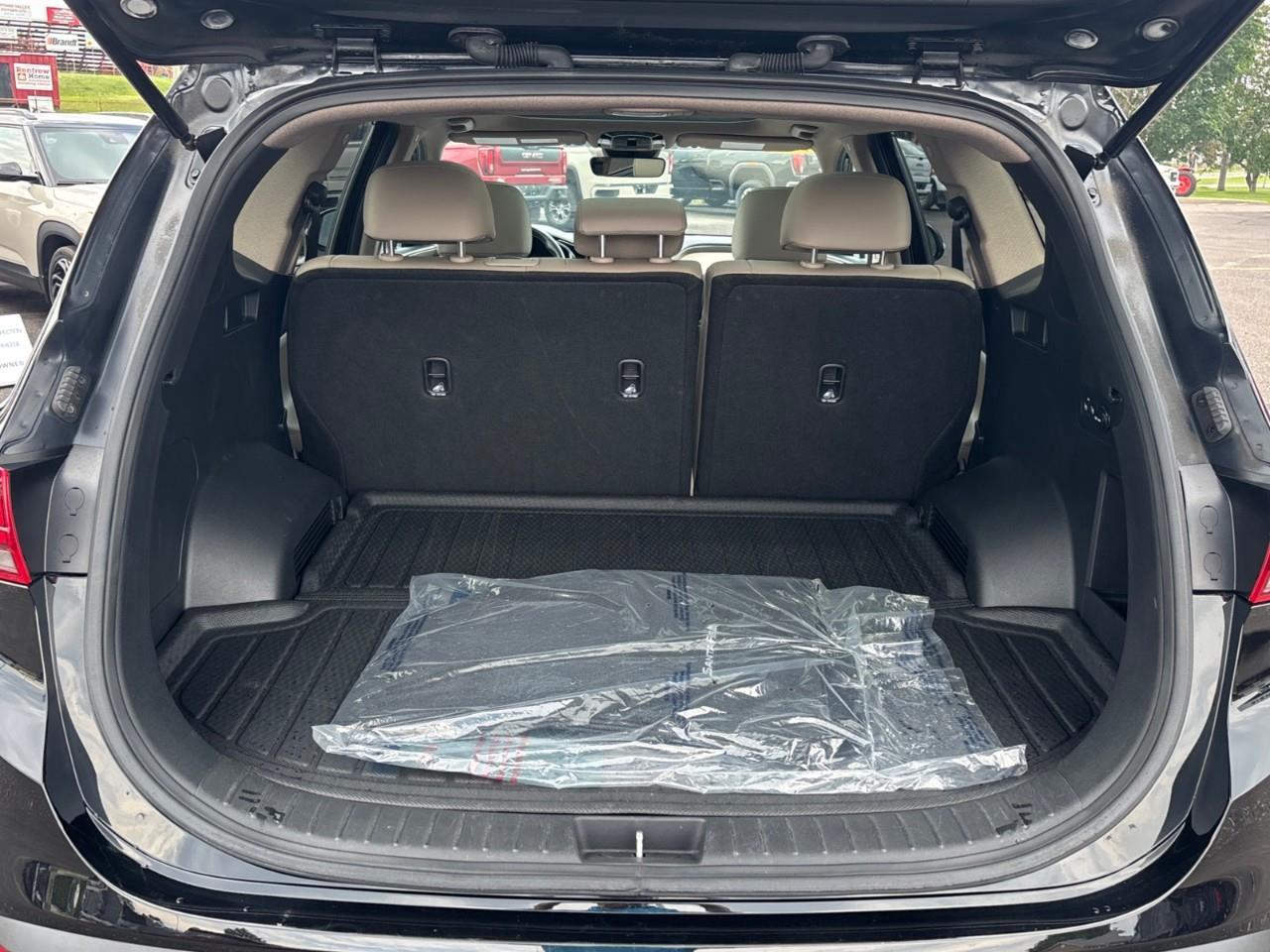 2023 Hyundai Santa Fe Preferred w/Trend Package Used 5 Passenger AWD SUV with Heated Front Seats, Heated Steering Wheel, Navigation, Leather Seats and a Panoramic Sunroof Photo
