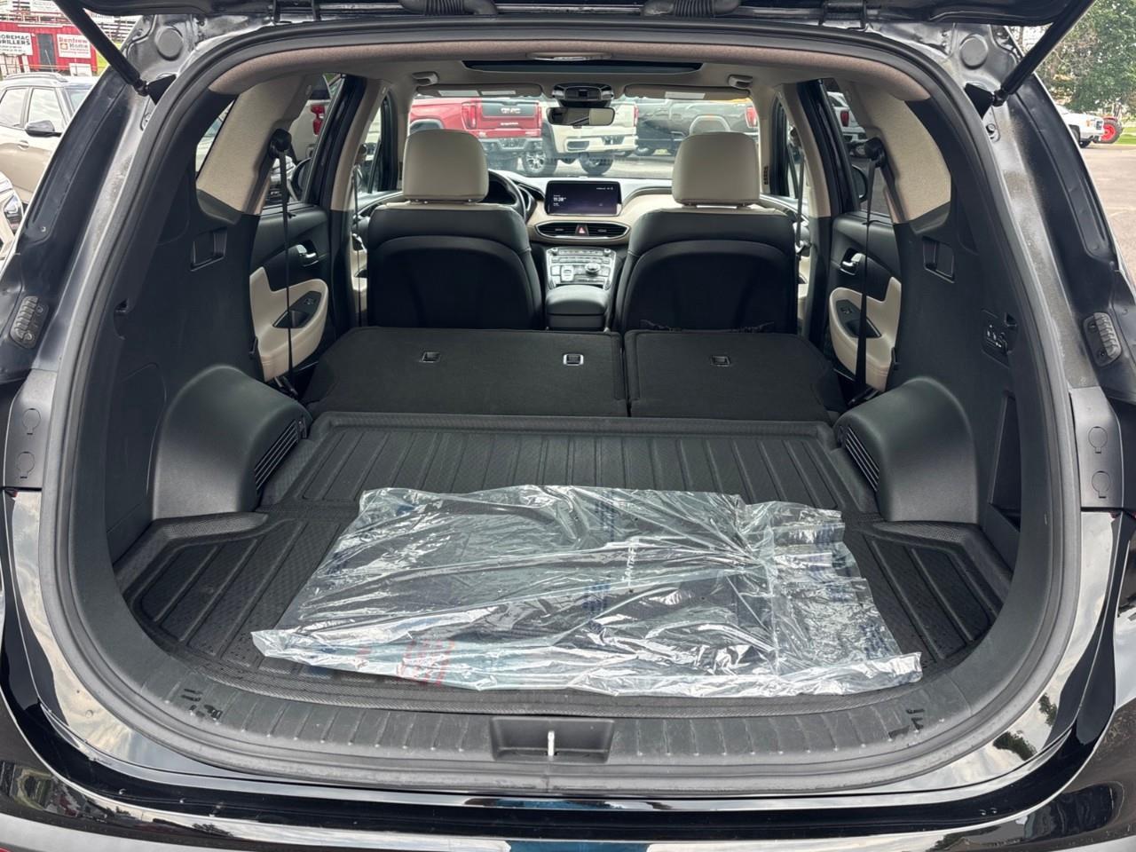 2023 Hyundai Santa Fe Preferred w/Trend Package Used 5 Passenger AWD SUV with Heated Front Seats, Heated Steering Wheel, Navigation, Leather Seats and a Panoramic Sunroof Photo