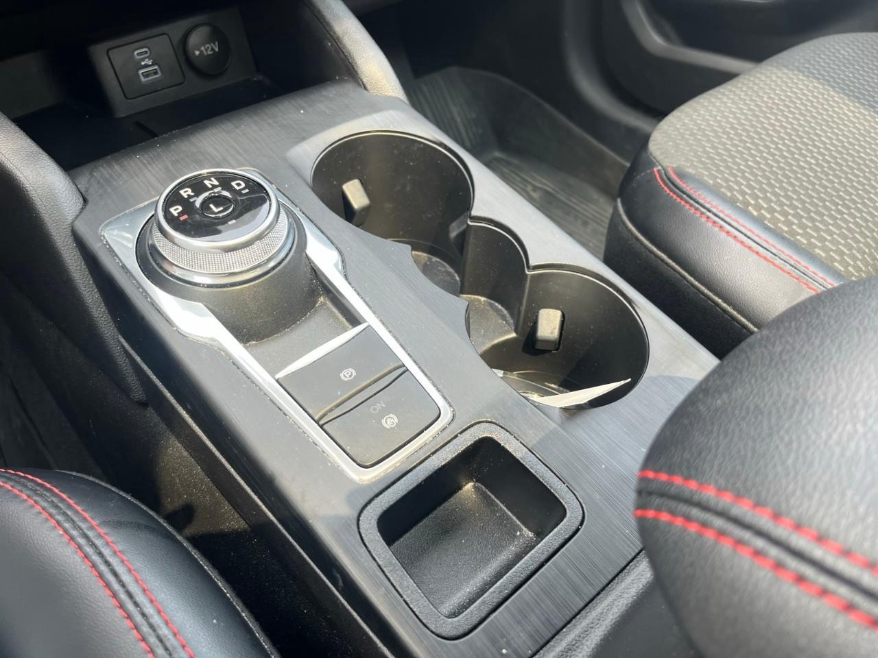 2023 Ford Escape ST-Line Adaptive Cruise Control | Power Liftgate | Low Kilometers Photo
