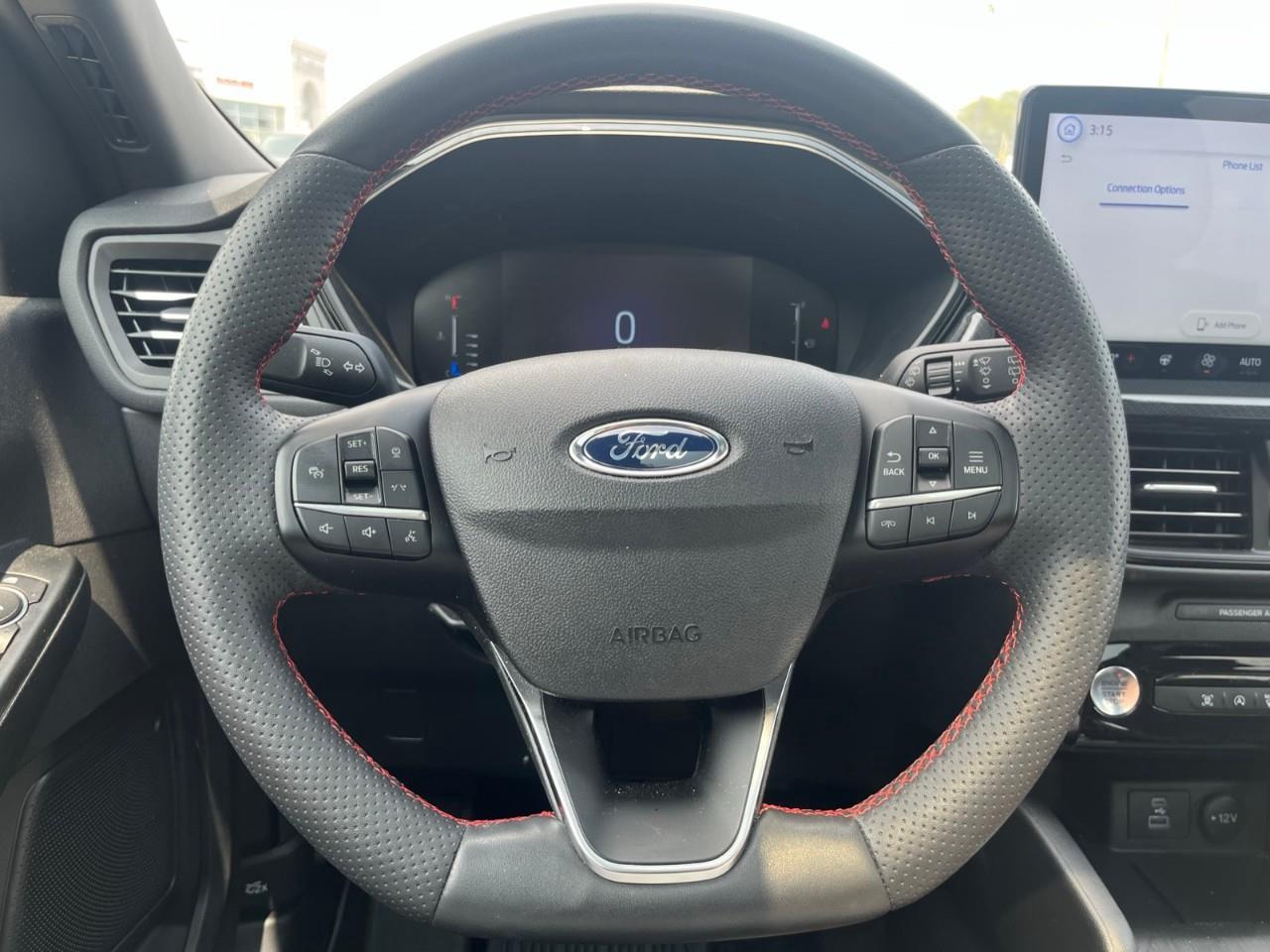 2023 Ford Escape ST-Line Adaptive Cruise Control | Power Liftgate | Low Kilometers Photo