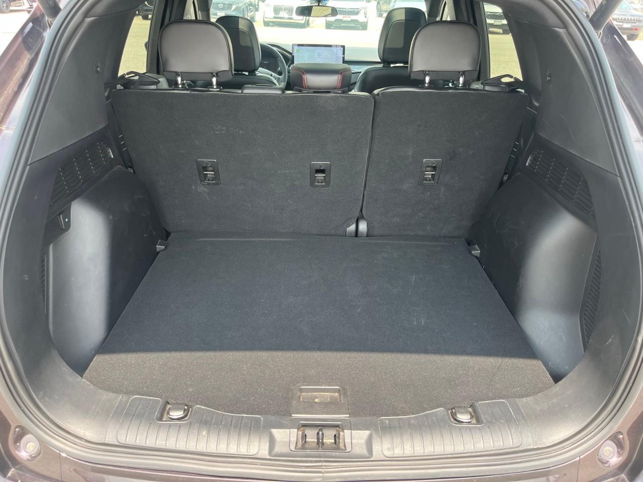 2023 Ford Escape ST-Line Adaptive Cruise Control | Power Liftgate | Low Kilometers Photo