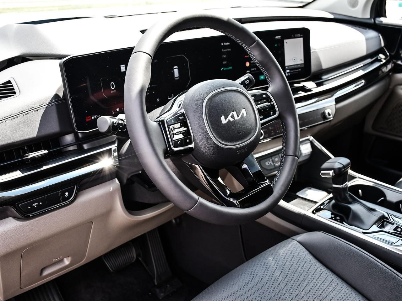 2026 Kia Carnival 2026 Kia Carnival – SX | Stock #LKCA00771 Photo
