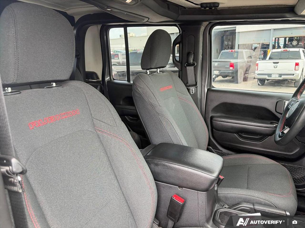2024 Jeep Gladiator Rubicon NAVIGATION | ALPINE PREMIUM AUDIO Photo