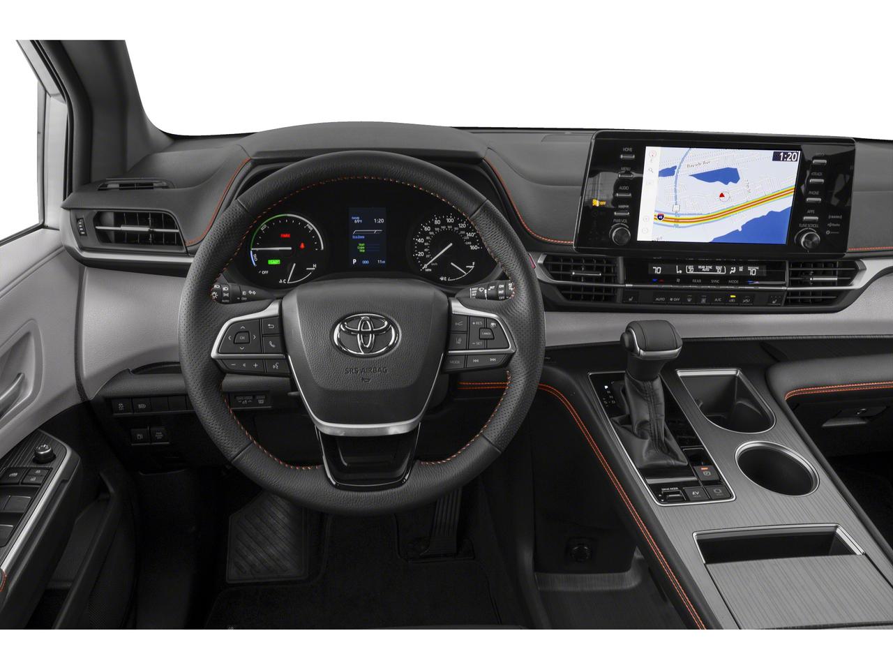 2024 Toyota Sienna XSE Photo3