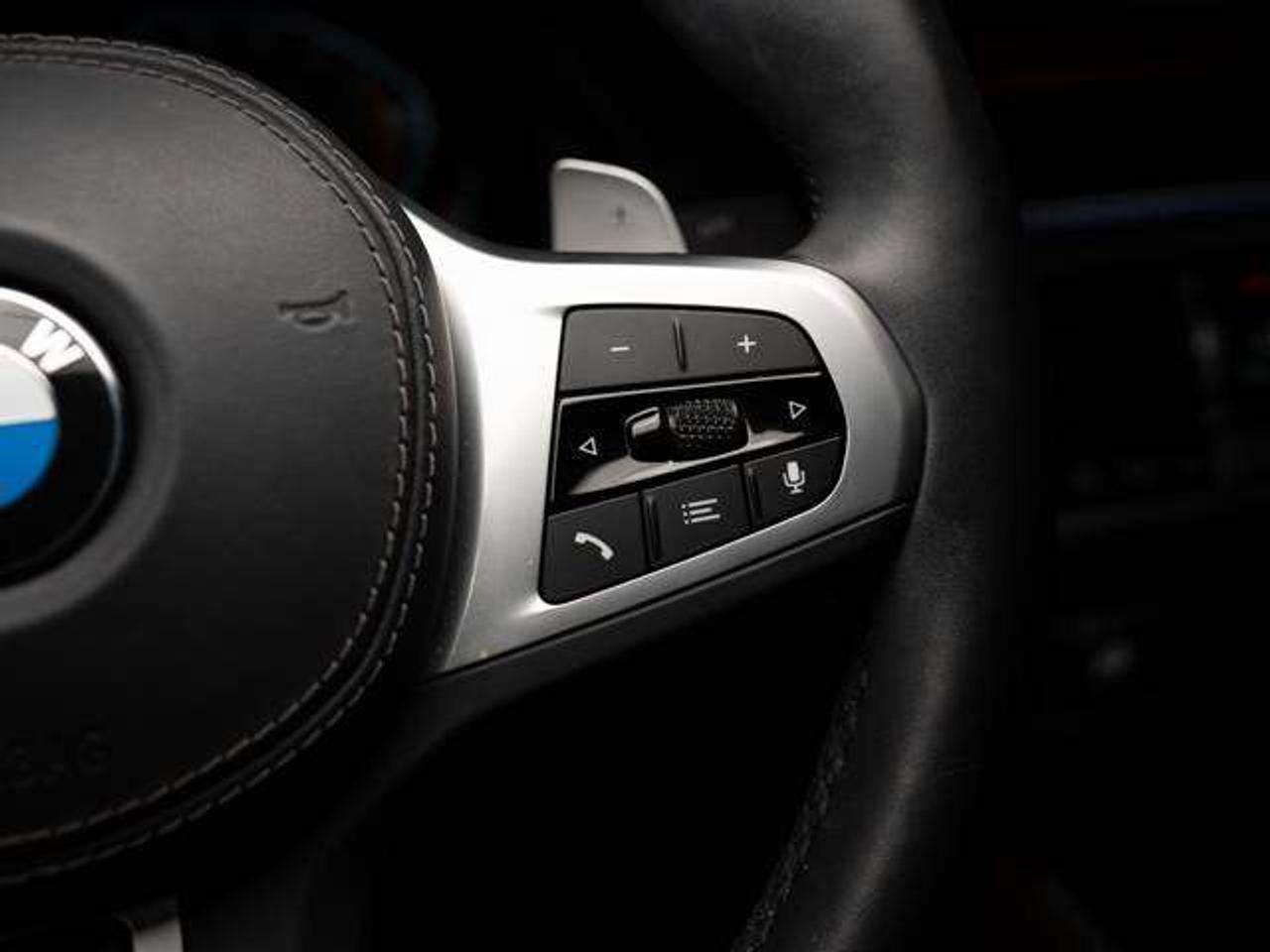 2022 BMW X6 XDRIVE40I | M-SPORT | PREMIUM ESSENTIAL Photo