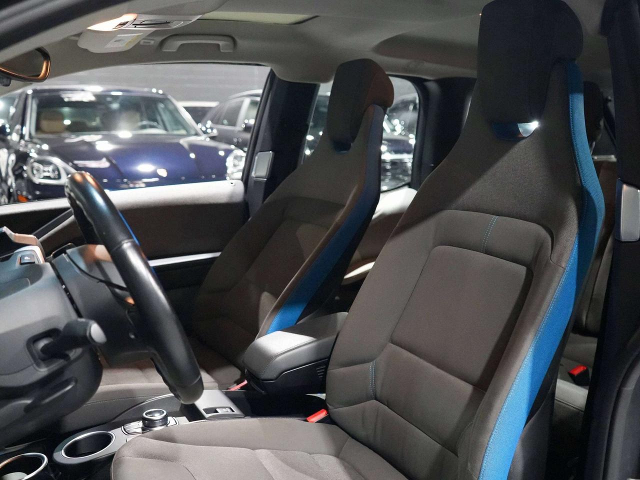 2018 BMW i3  Photo