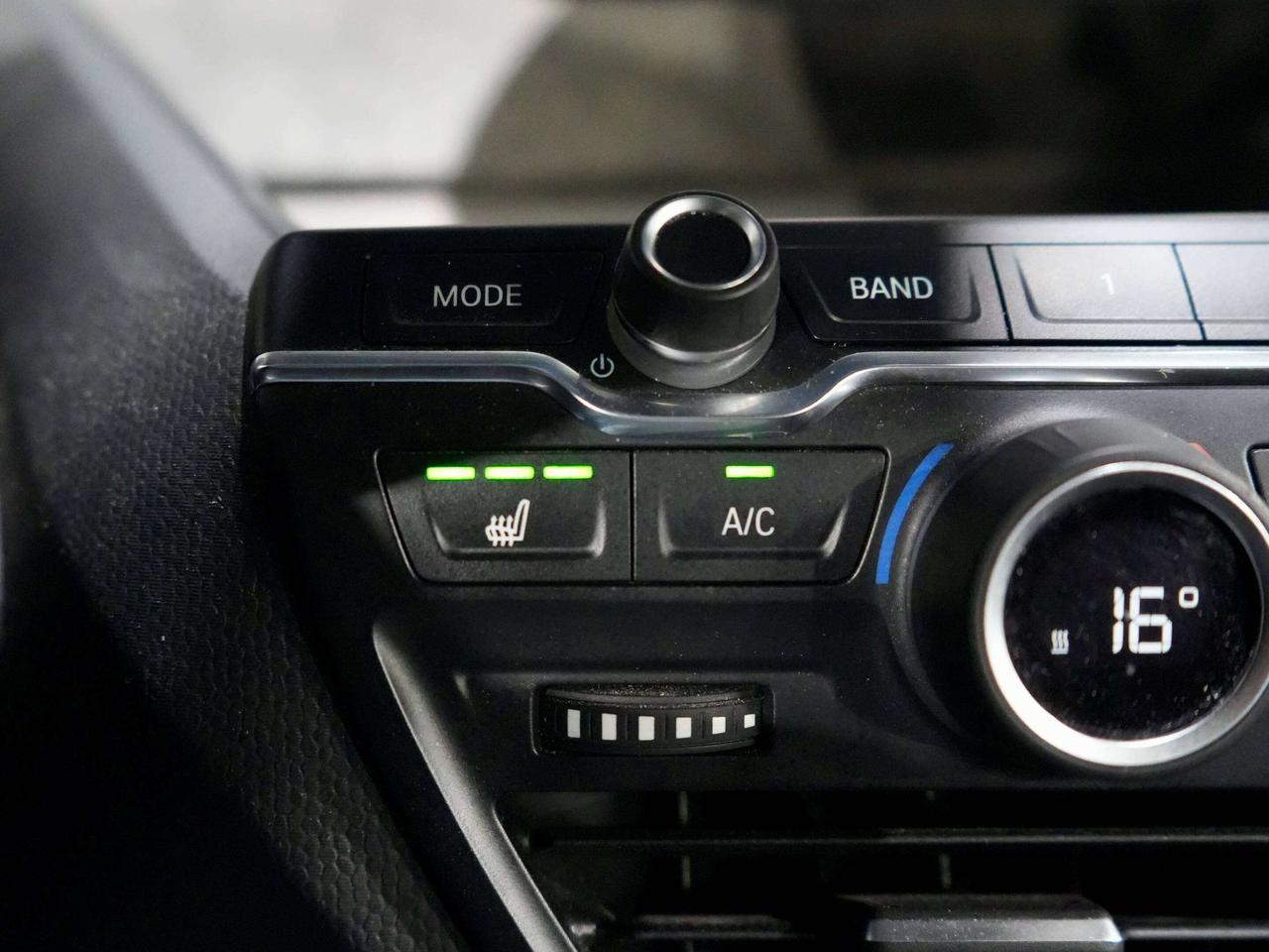 2018 BMW i3  Photo