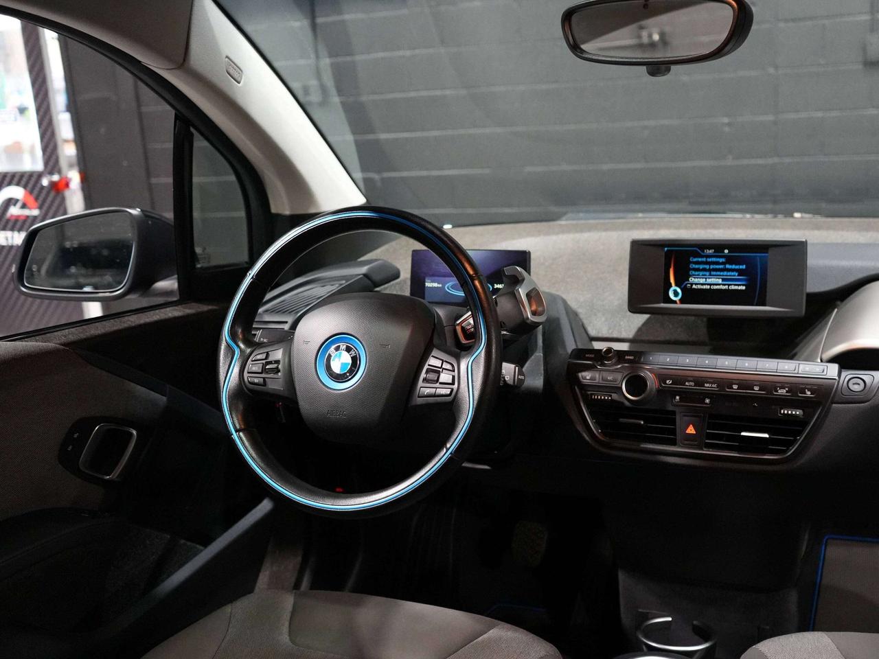 2018 BMW i3  Photo