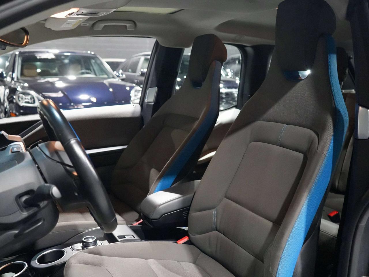 2018 BMW i3  Photo