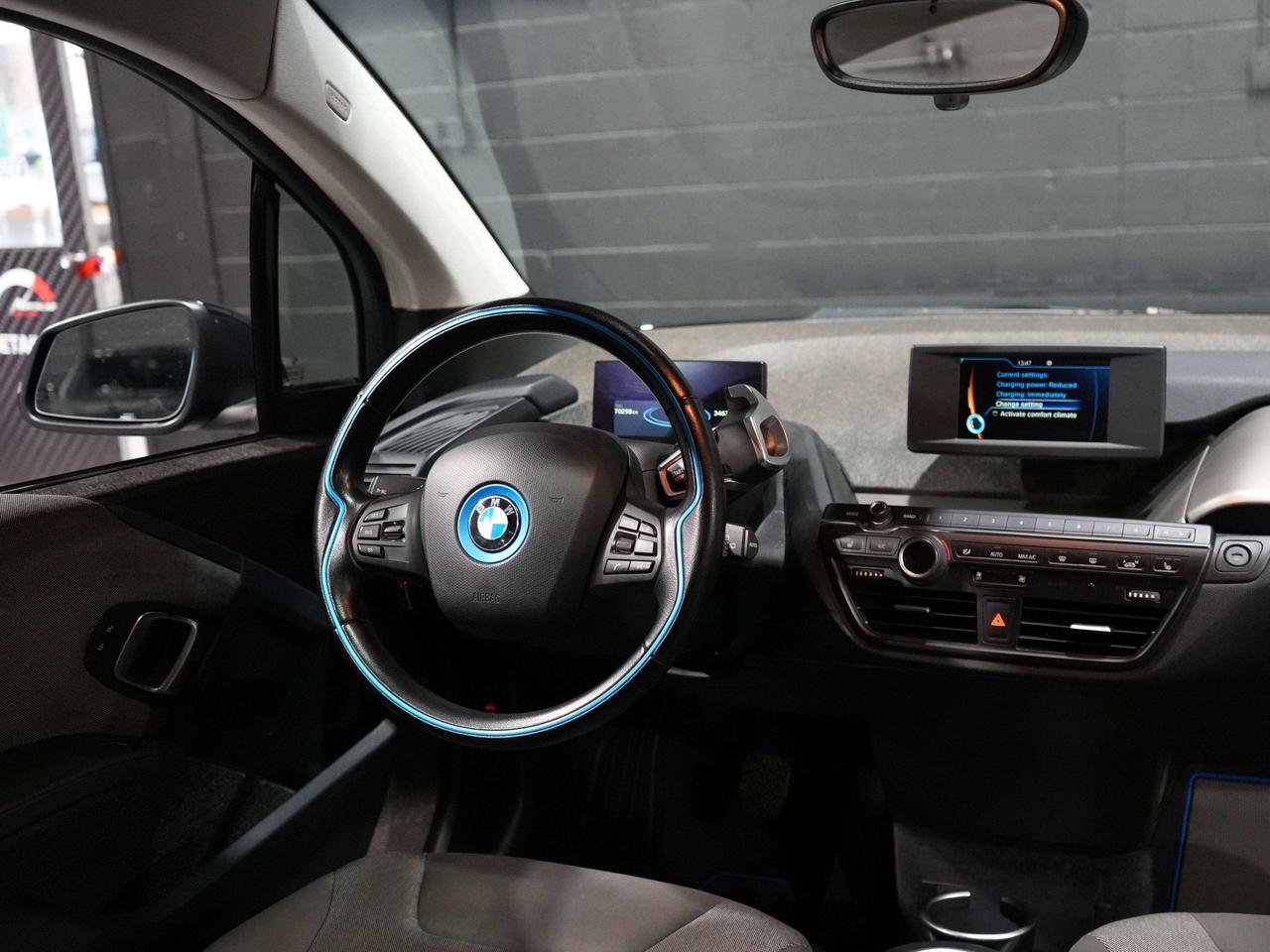 2018 BMW i3  Photo