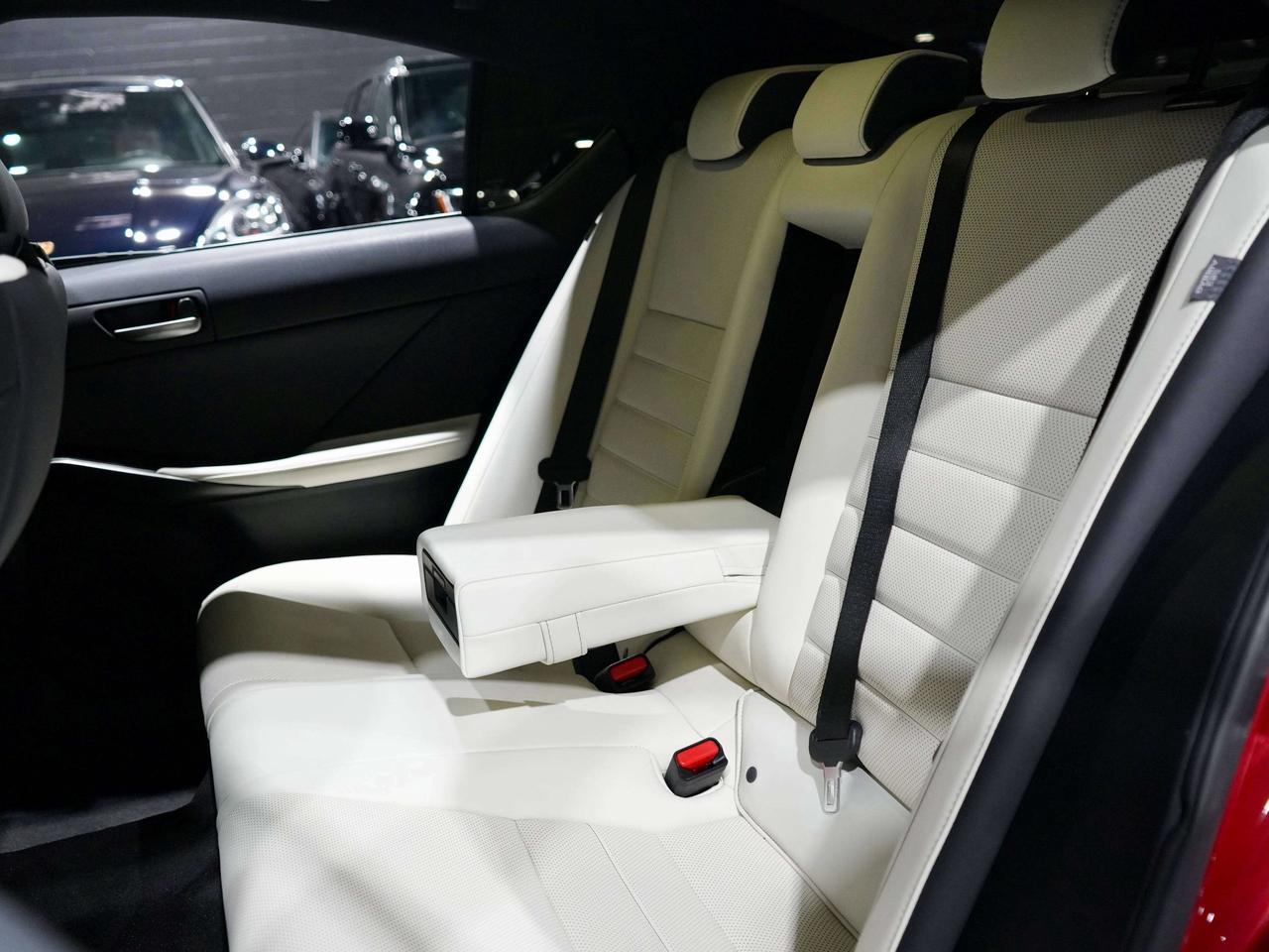2024 Lexus IS IS 300|White Int Photo