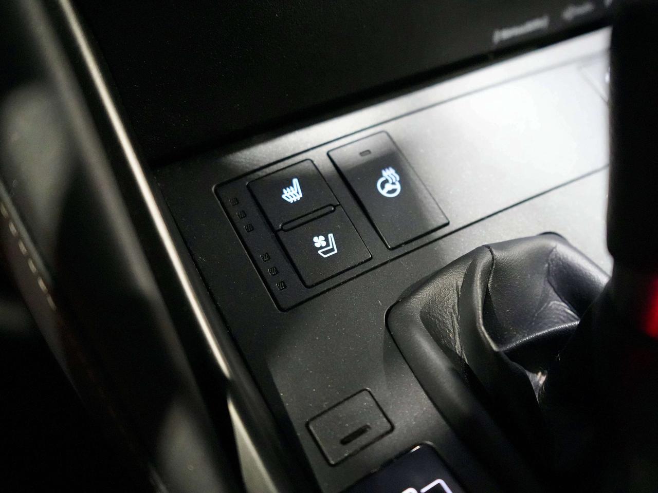 2024 Lexus IS IS 300|White Int Photo