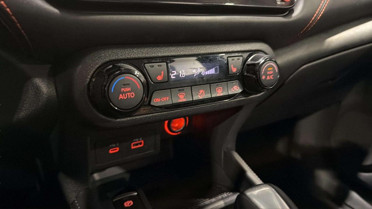 2024 Nissan Kicks SR | 1OWNER | 360 CAM | CARPLAY | BLIS | HTD SEATS Photo