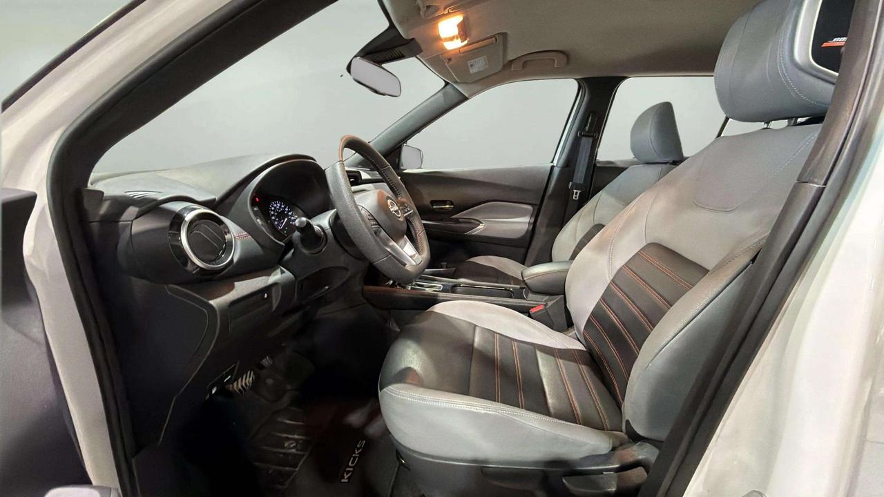2024 Nissan Kicks SR | 1OWNER | 360 CAM | CARPLAY | BLIS | HTD SEATS Photo