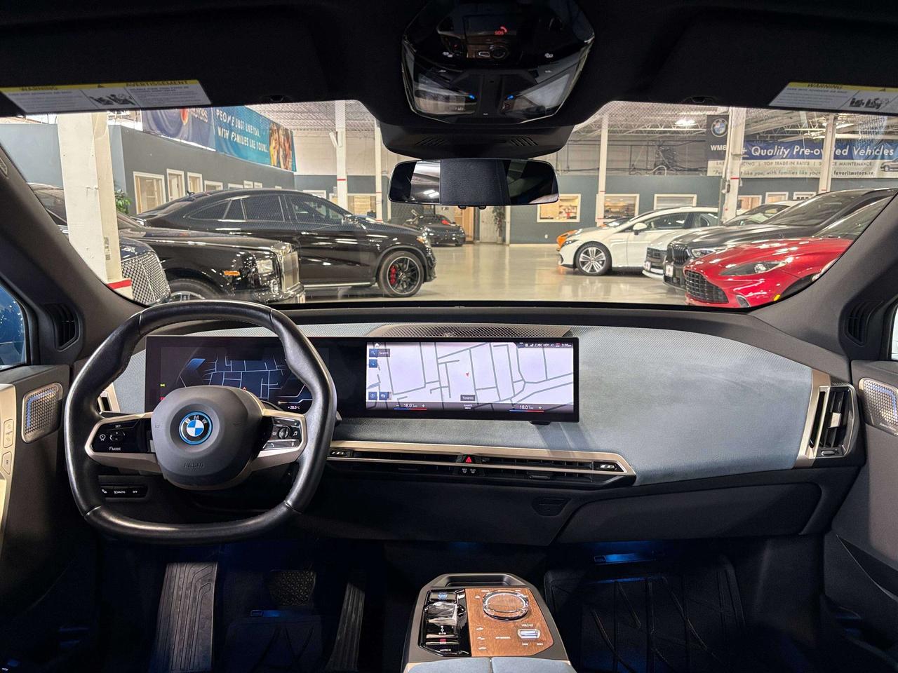 2022 BMW iX xDrive50|AWD|MASSAGE|HEADSUP|3DCAM|BLUESUEDESEATS| Photo
