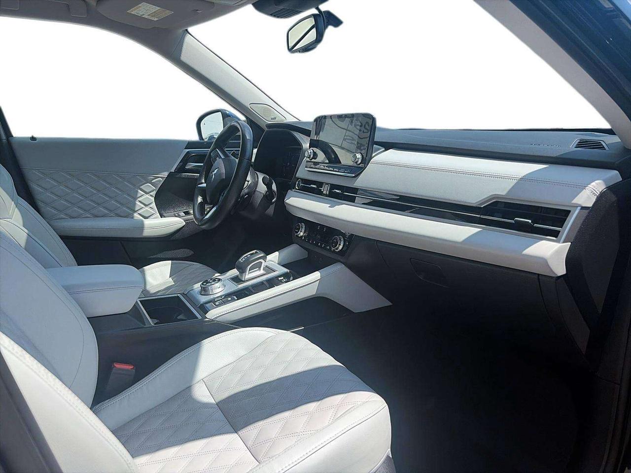 2025 Mitsubishi Outlander Phev CARPLAY/ ANDRIOD AUTO Photo