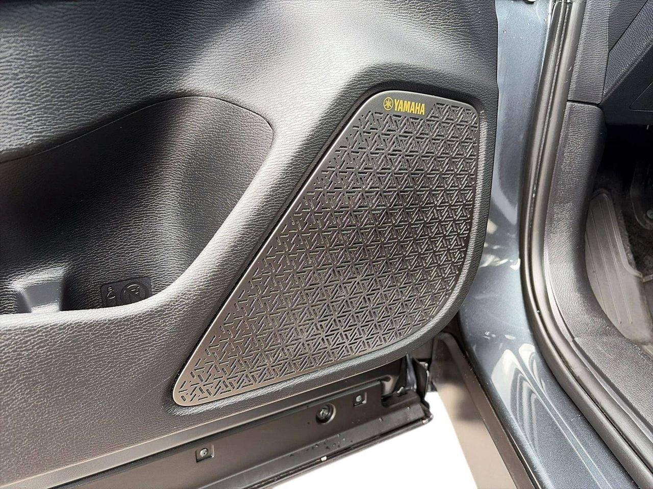 2025 Mitsubishi Outlander GT | WIRELESS CARPLAY YAMAHA SPEAKERS Photo