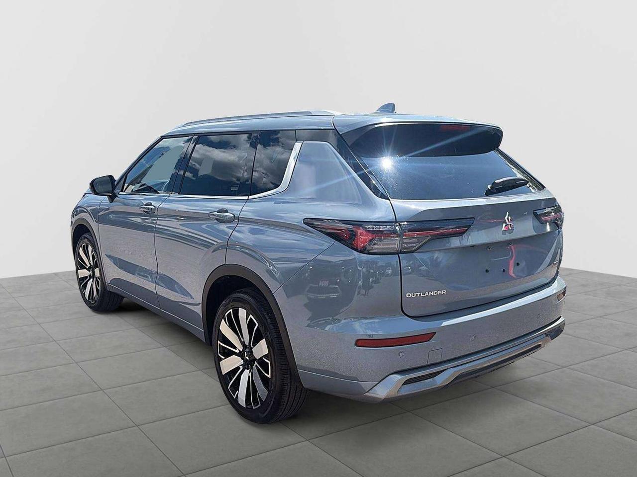2025 Mitsubishi Outlander GT CARPLAY|CPO Photo