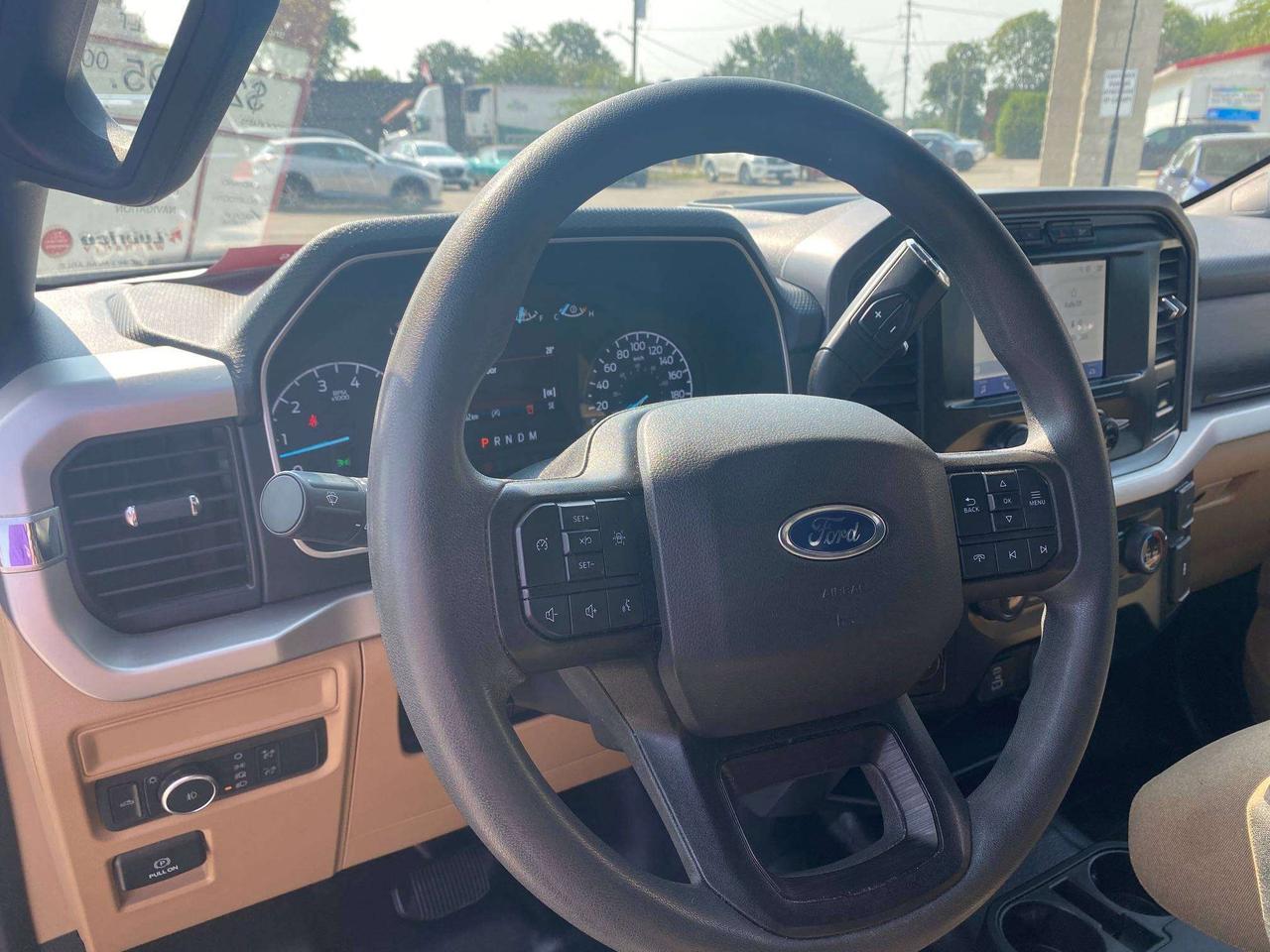 2022 Ford F-150 XLT, CLEAN CARFAX, BACK UP CAM, 2WD! - Photo #13