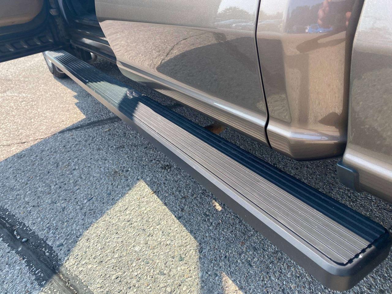 2022 Ford F-150 XLT, CLEAN CARFAX, BACK UP CAM, 2WD! - Photo #19