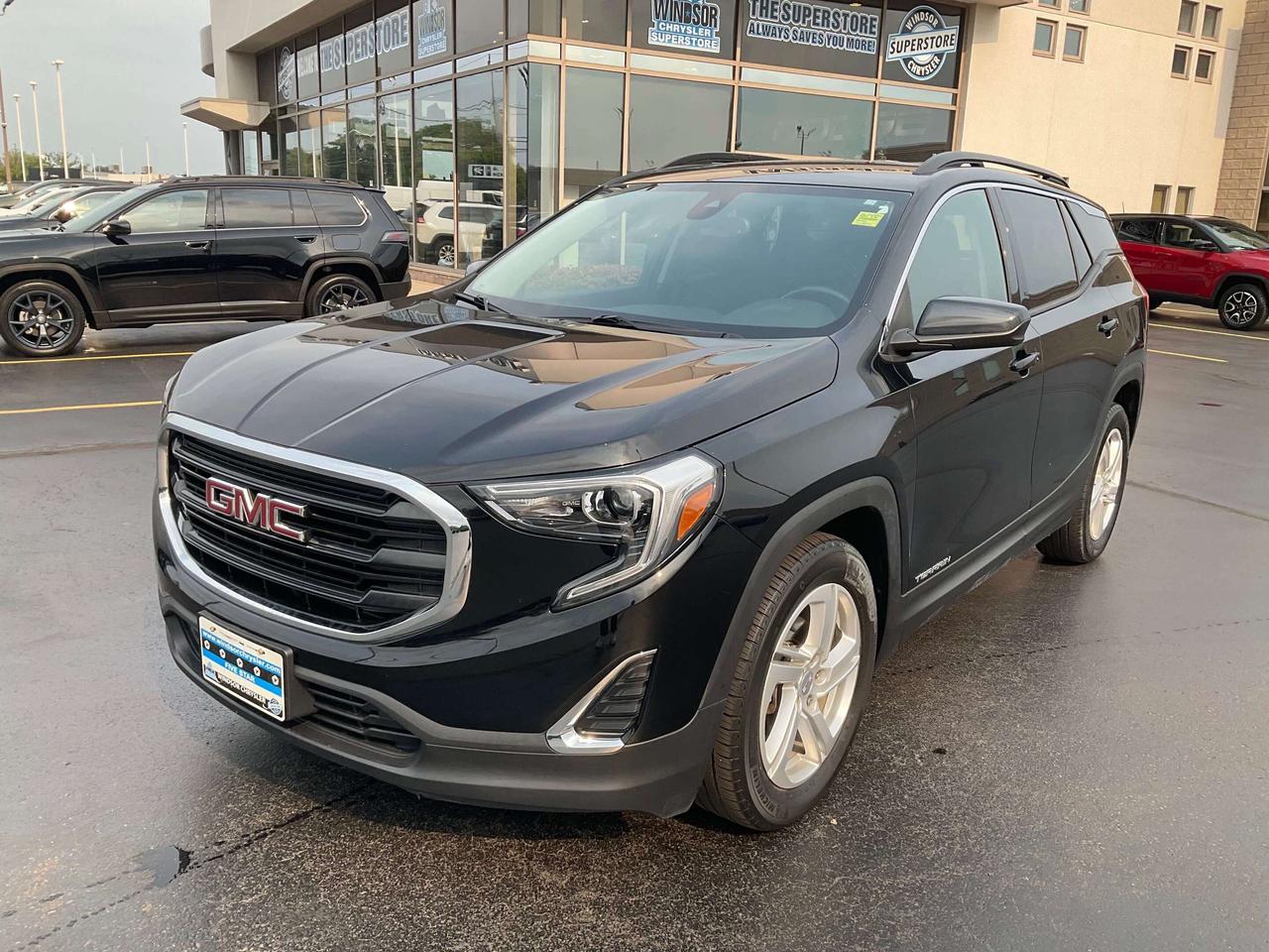 Odometer is 37543 kilometers below market average! Recent Arrival!

Ebony Twilight Metallic 2020 GMC Terrain SLE FWD 9-Speed Automatic 1.5L DOHC

**CARPROOF CERTIFIED**.

* PLEASE SEE OUR MAIN WEBSITE FOR MORE PICTURES AND CARFAX REPORTS * Buy in confidence at WINDSOR CHRYSLER with our 95-point safety inspection by our certified technicians. Searching for your upgrade has never been easier. You will immediately get the low market price based on our market research, which means no more wasted time shopping around for the best price, Its time to drive home the most car for your money today. OVER 100 Pre-Owned Vehicles in Stock! Our Finance Team will secure the Best Interest Rate from one of out 20 Auto Financing Lenders that can get you APPROVED! Financing Available For All Credit Types! Whether you have Great Credit, No Credit, Slow Credit, Bad Credit, Been Bankrupt, On Disability, Or on a Pension, we have options. Looking to just sell your vehicle? We buy all makes and models let us buy your vehicle. Proudly Serving Windsor, Essex, Leamington, Kingsville, Belle River, LaSalle, Amherstburg, Tecumseh, Lakeshore, Strathroy, Stratford, Leamington, Tilbury, Essex, St. Thomas, Waterloo, Wallaceburg, St. Clair Beach, Puce, Riverside, London, Chatham, Kitchener, Guelph, Goderich, Brantford, St. Catherines, Milton, Mississauga, Toronto, Hamilton, Oakville, Barrie, Scarborough, and the GTA.
