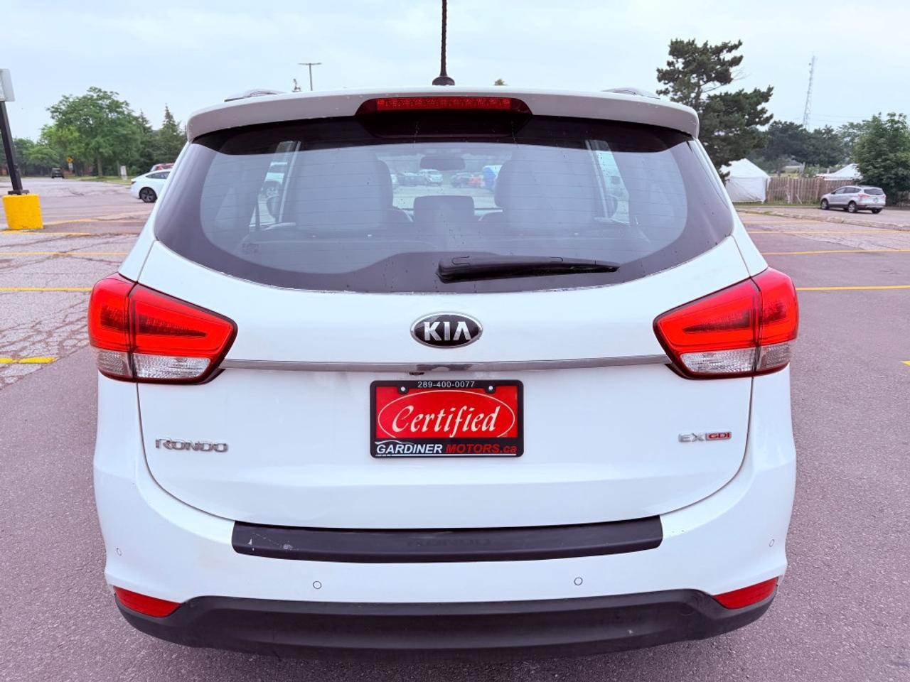 2014 Kia Rondo 4dr Wgn Auto Photo