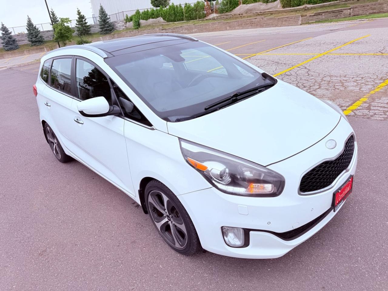 2014 Kia Rondo 4dr Wgn Auto Photo