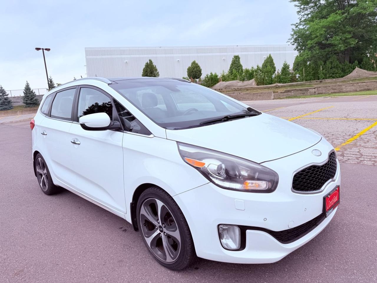 2014 Kia Rondo 4dr Wgn Auto Photo
