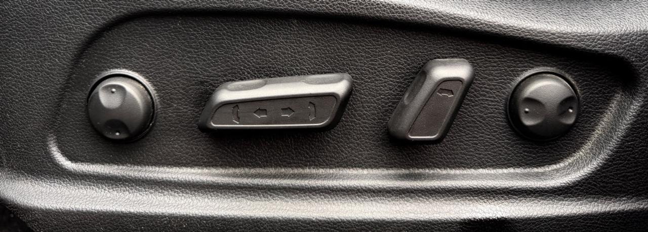 2014 Kia Rondo 4dr Wgn Auto Photo