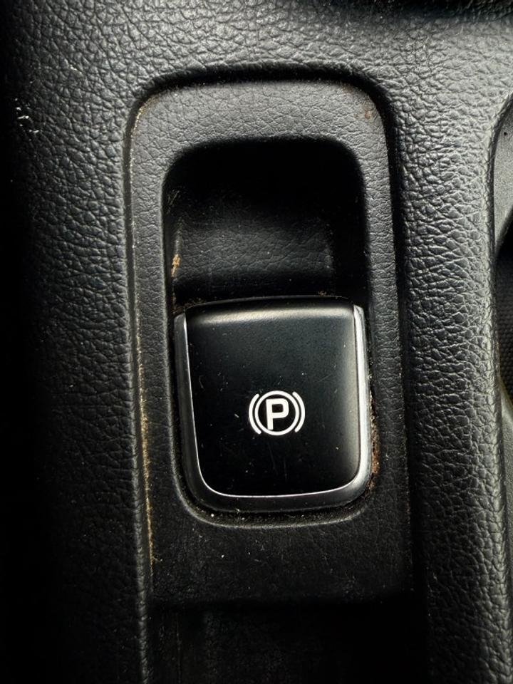 2014 Kia Rondo 4dr Wgn Auto Photo