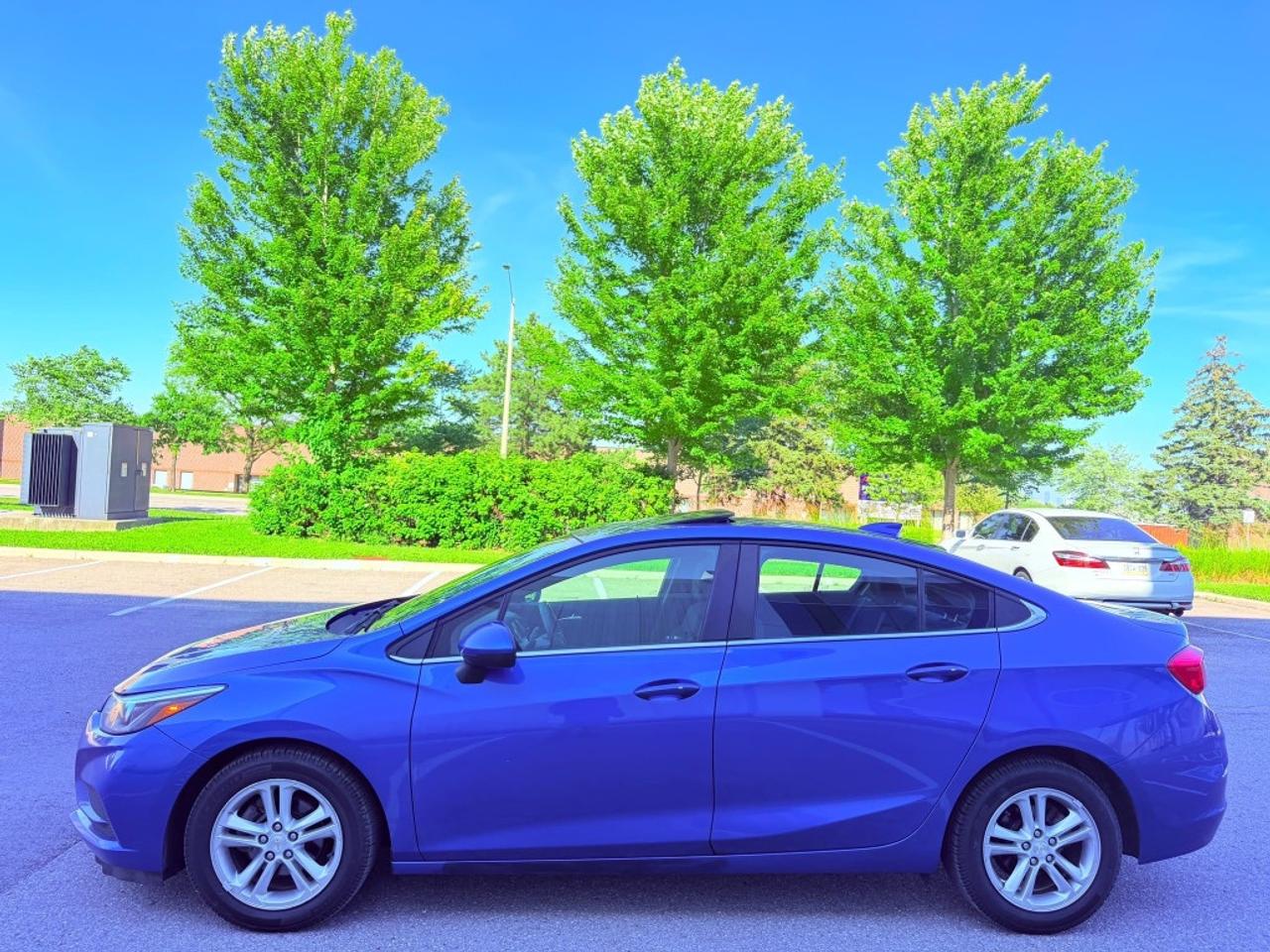 2016 Chevrolet Cruze 4dr Sedan  LT Photo