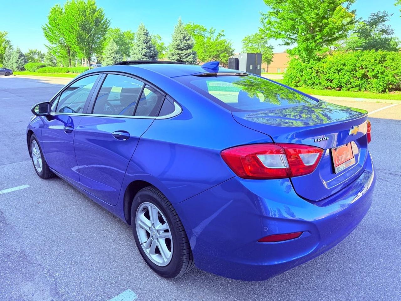 2016 Chevrolet Cruze 4dr Sedan  LT Photo