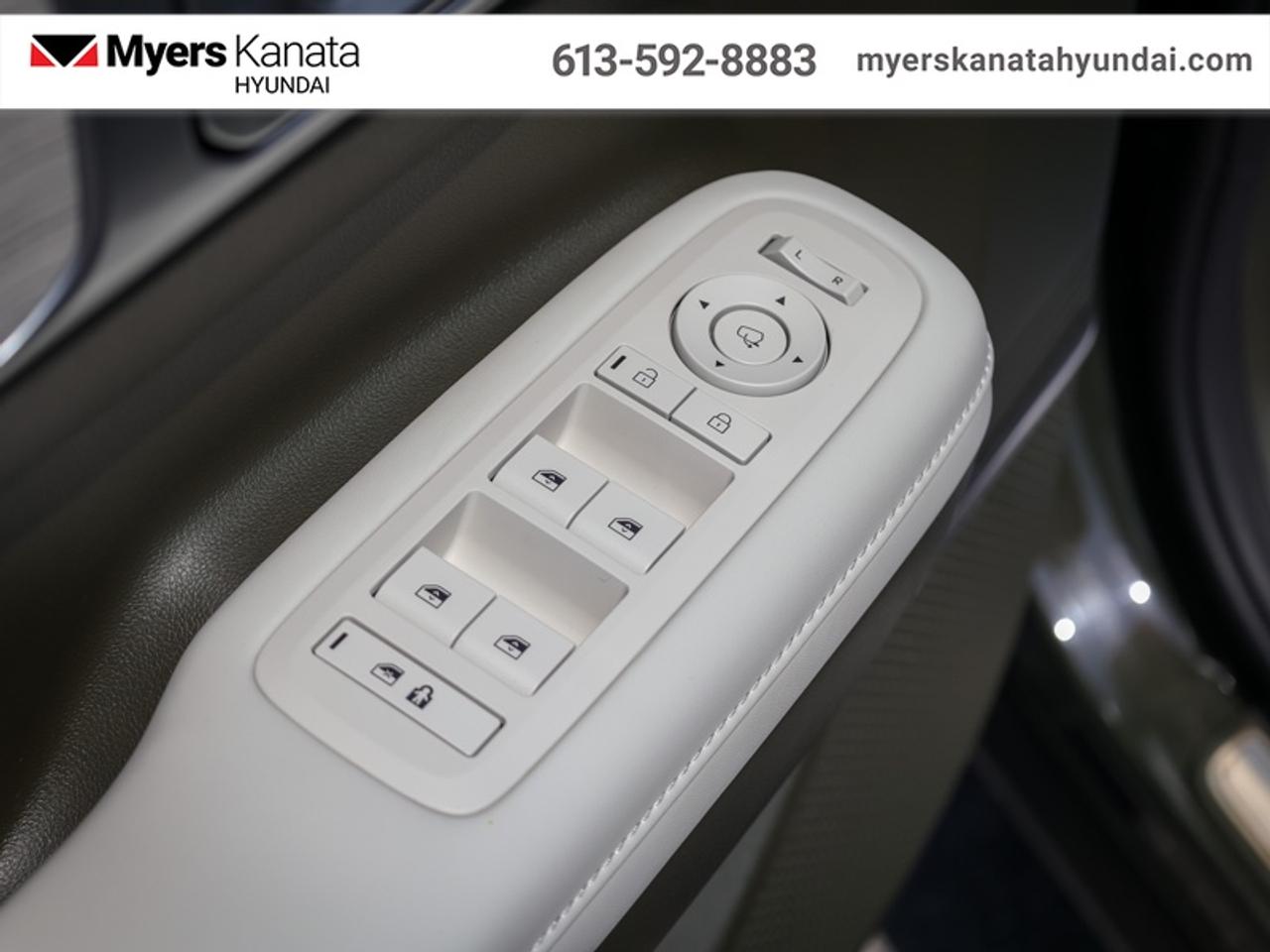 2025 Hyundai Santa Fe Ultimate Calligraphy AWD w/Beige Interior Photo
