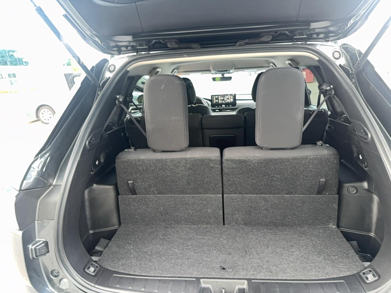 2025 Mitsubishi Outlander ES Photo