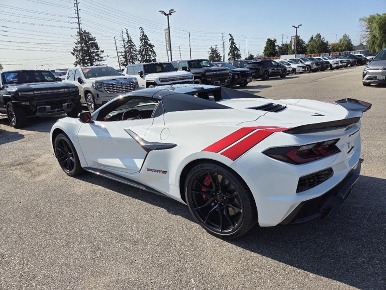 2027 Chevrolet Corvette 2LT Photo
